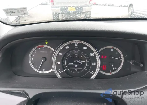 2016 Honda Accord Lx z USA, uszkodzony, nr VIN 1HGCR2F32GA207320